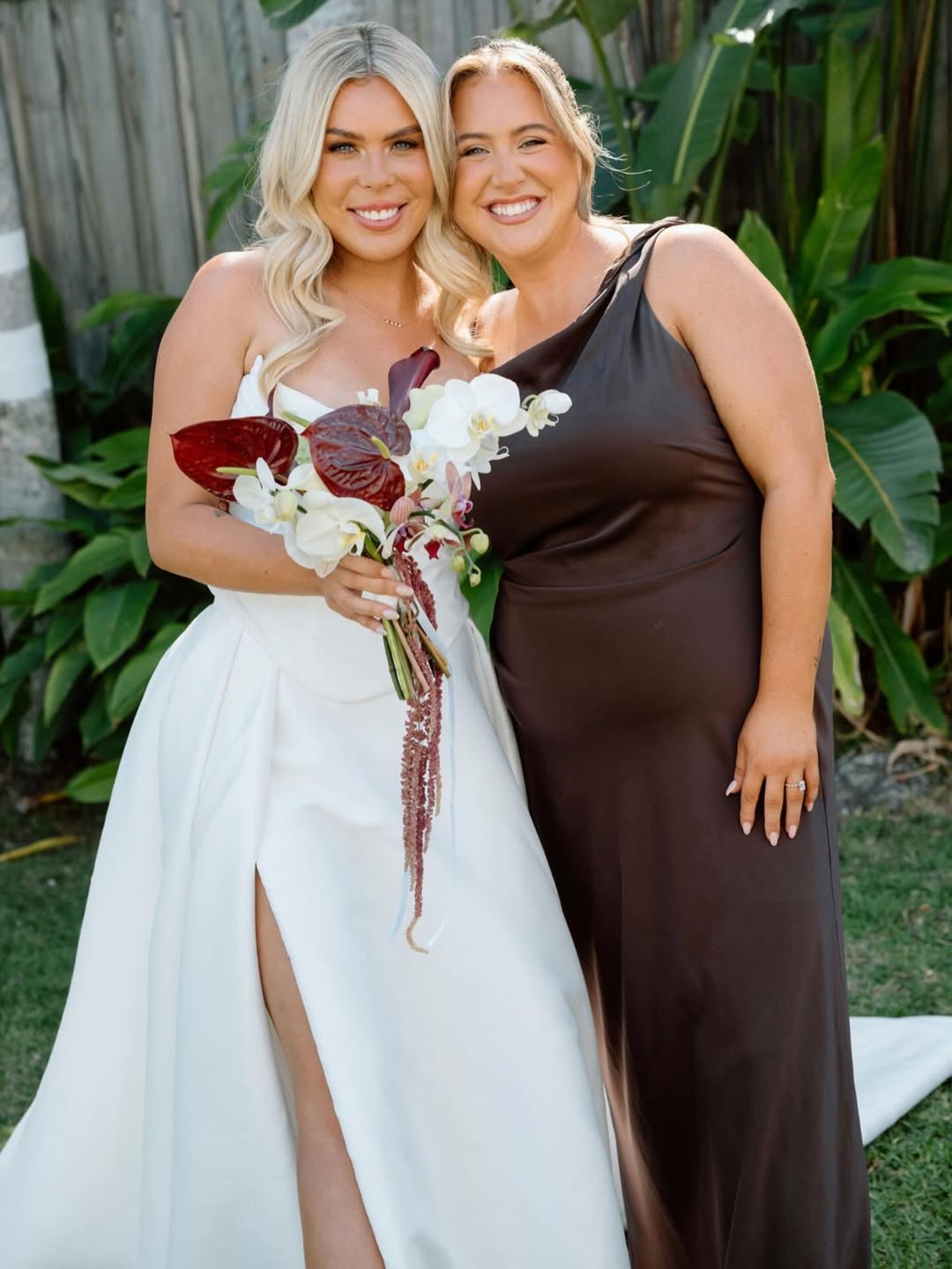 Waxing vs Shaving Before Fake Tan: Which Gives Better Results?